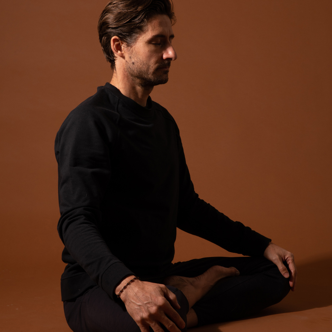 Meditar también entrena tu sistema nervioso